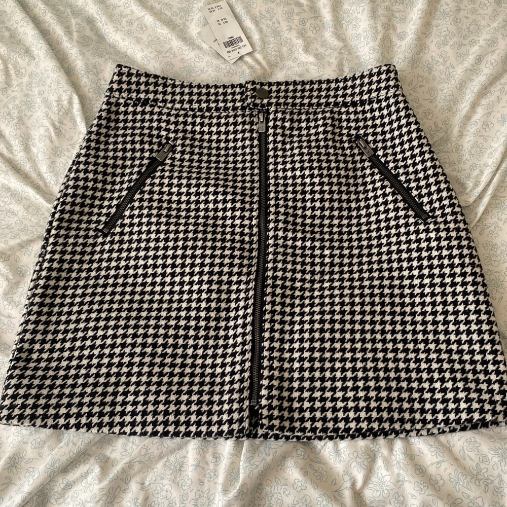 NWT Hollister Houndstooth Skirt
